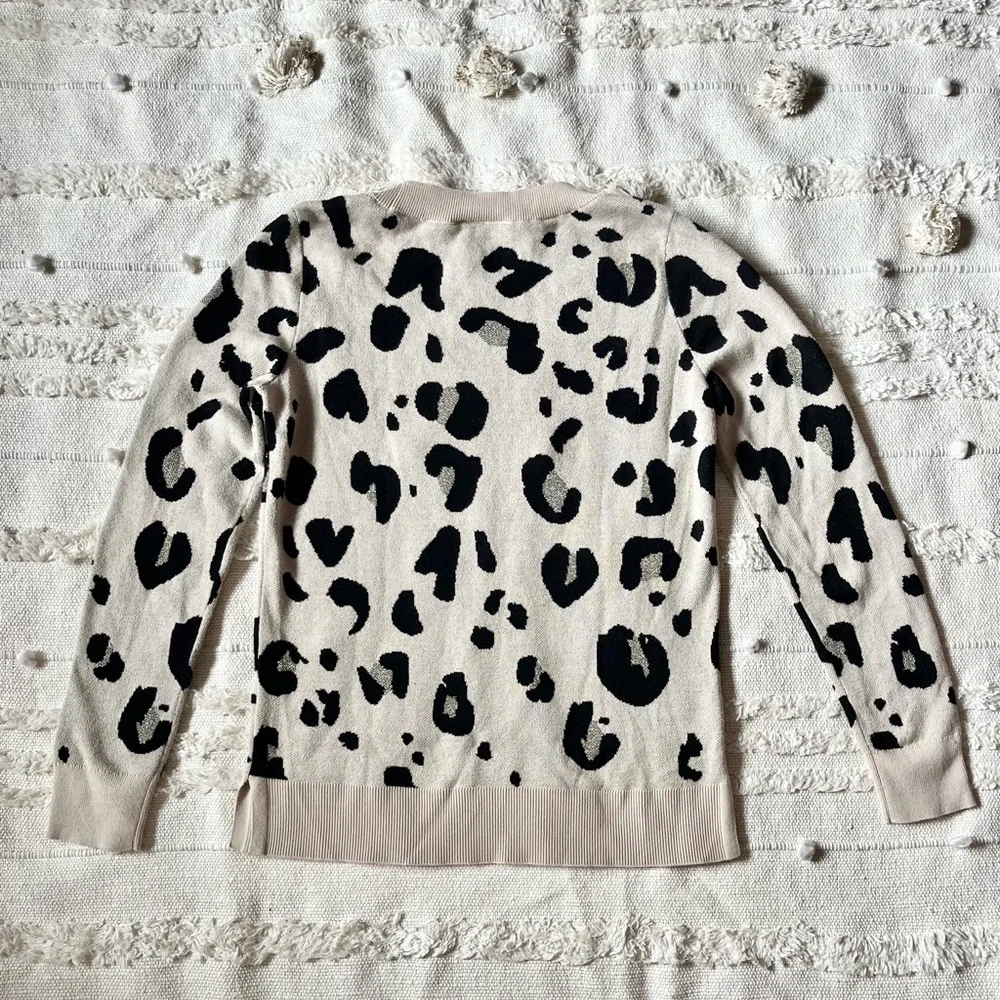 LOFT Leopard Jacquard Beige/Metallic Gold Sweater size xsmall - Picture 2 of 9